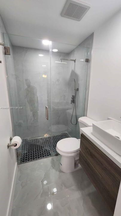 En Renta: $1,500 (1 camas, 1 baños, 1516 Pies cuadrados)