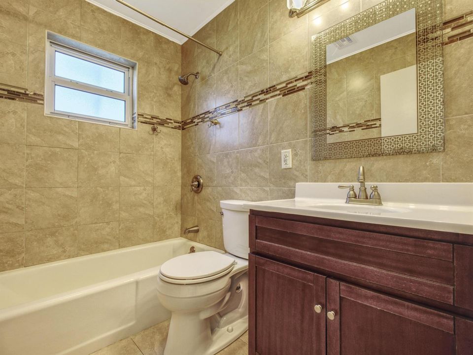 L Bath 1