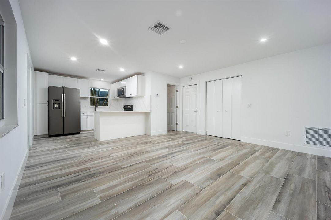 1116 Hernando Street-23