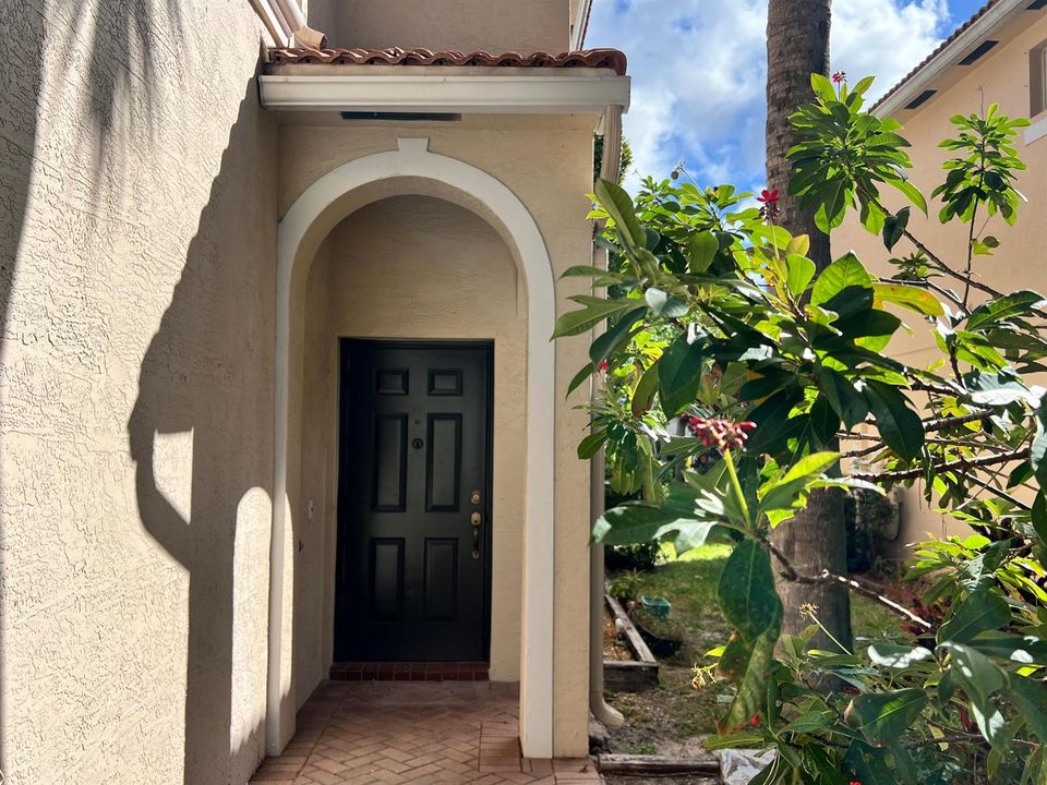 FRONT DOOR