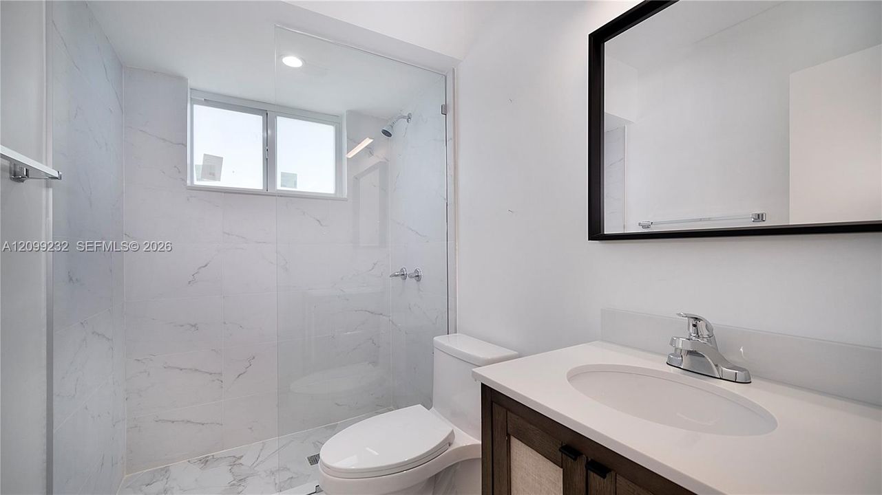 В аренду: $4,695 (3 спален, 2 ванн, 1641 Квадратных фут)