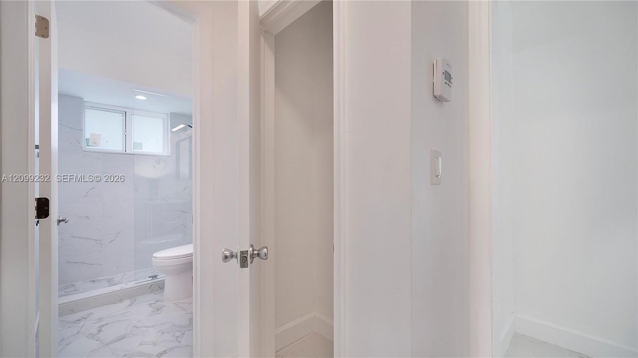 В аренду: $4,695 (3 спален, 2 ванн, 1641 Квадратных фут)