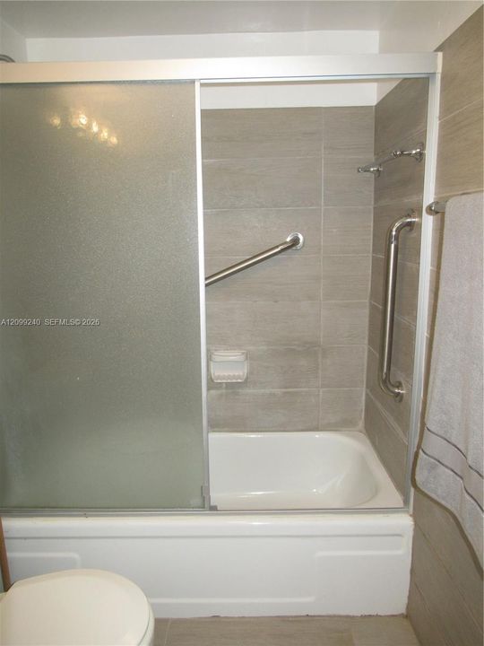 En Renta: $1,550 (1 camas, 1 baños, 800 Pies cuadrados)