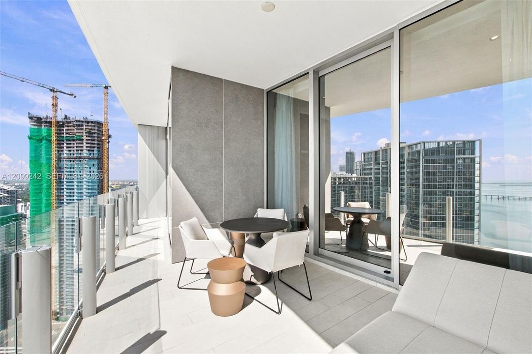 En Renta: $25,000 (2 camas, 3 baños, 1552 Pies cuadrados)
