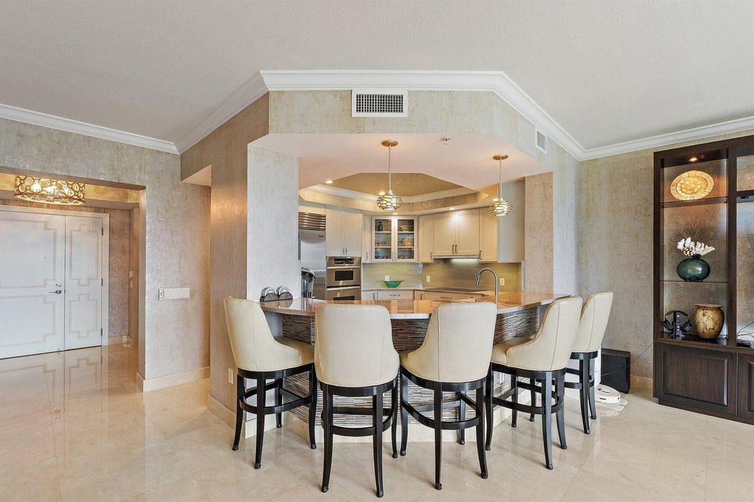 Breakfast Bar