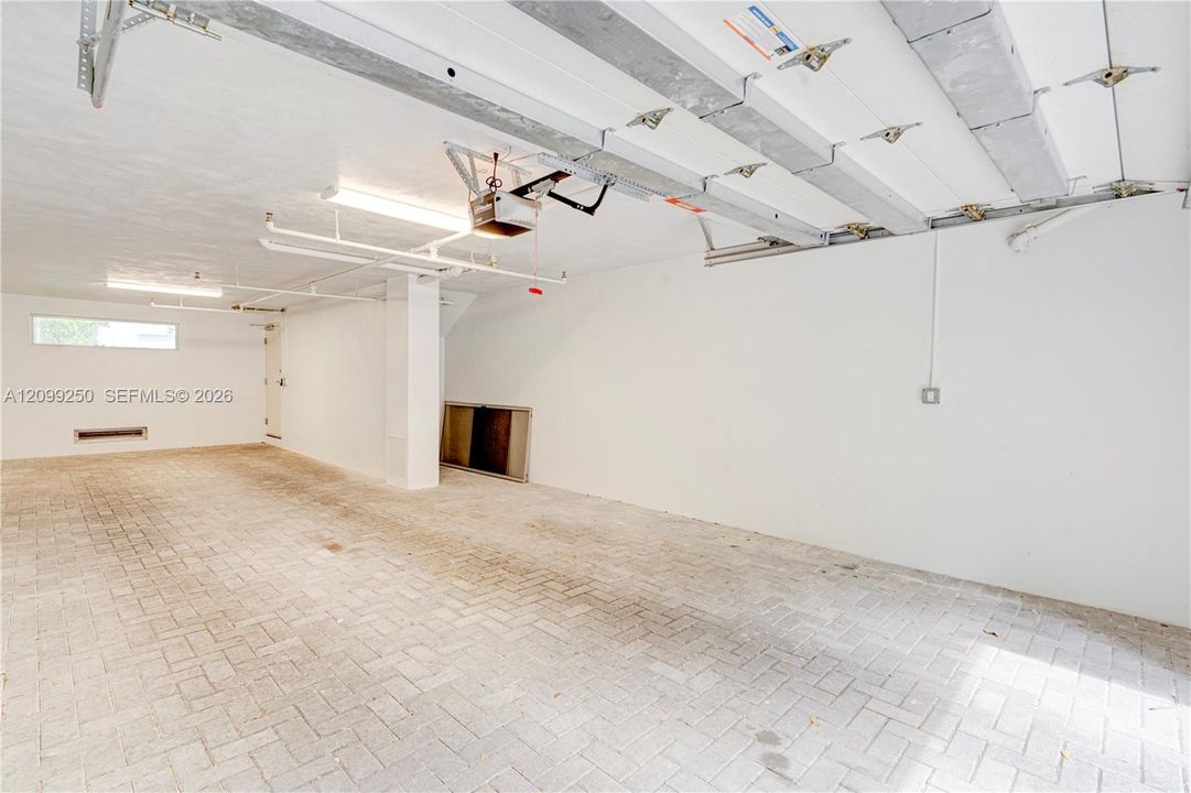 En Renta: $3,800 (3 camas, 3 baños, 1325 Pies cuadrados)