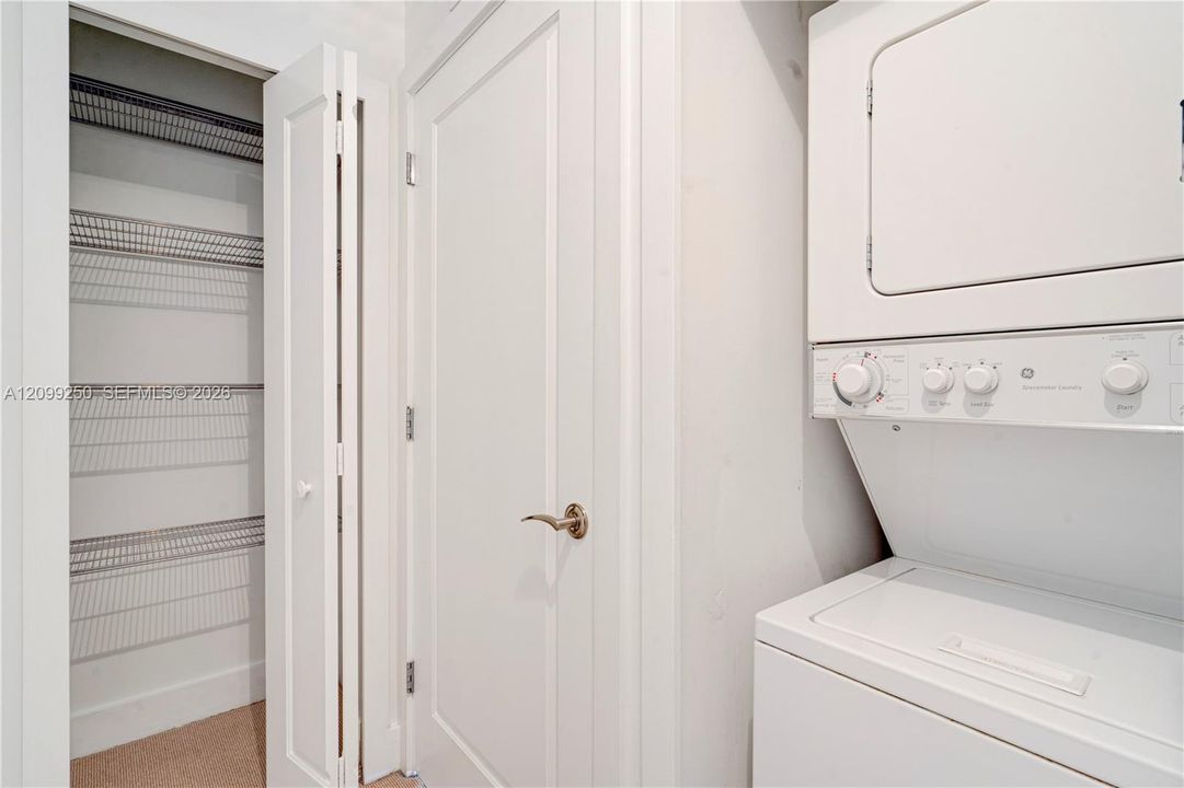 En Renta: $3,800 (3 camas, 3 baños, 1325 Pies cuadrados)
