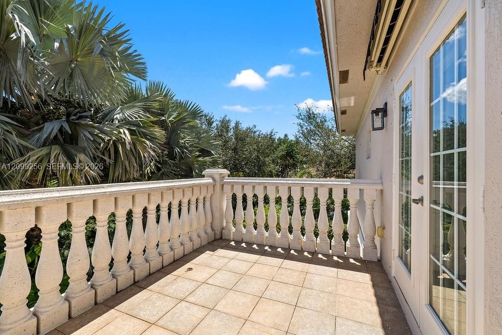 For Sale: $625,000 (4 beds, 3 baths, 3235 Square Feet)