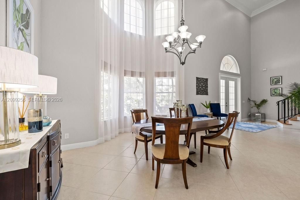 For Sale: $625,000 (4 beds, 3 baths, 3235 Square Feet)