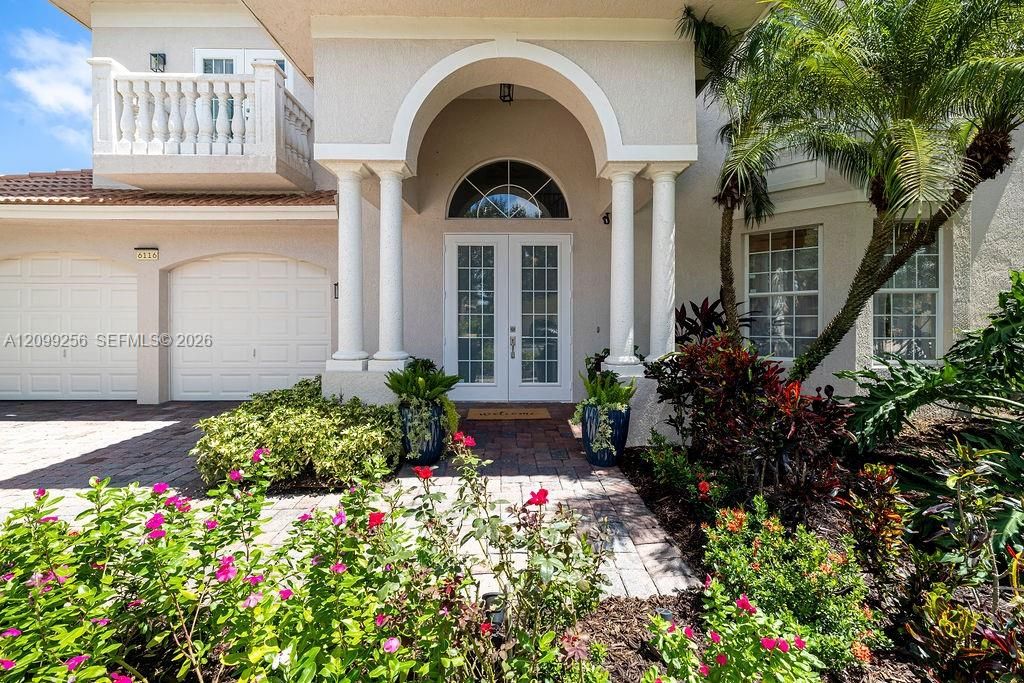 For Sale: $625,000 (4 beds, 3 baths, 3235 Square Feet)