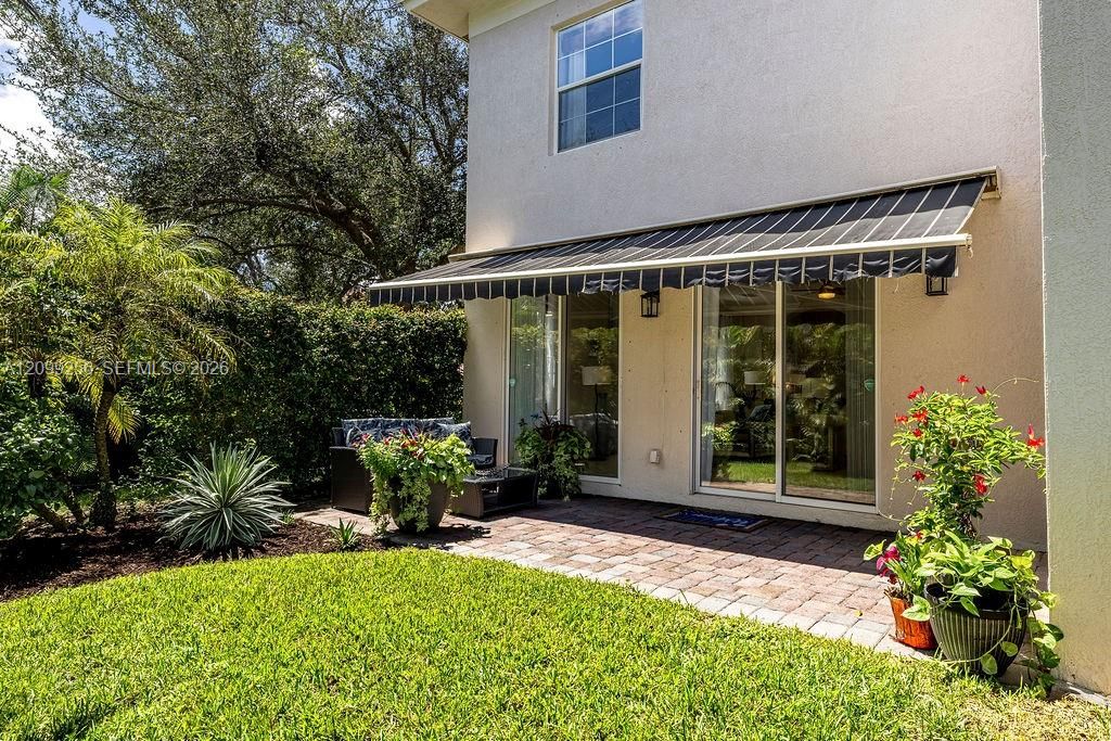 For Sale: $625,000 (4 beds, 3 baths, 3235 Square Feet)