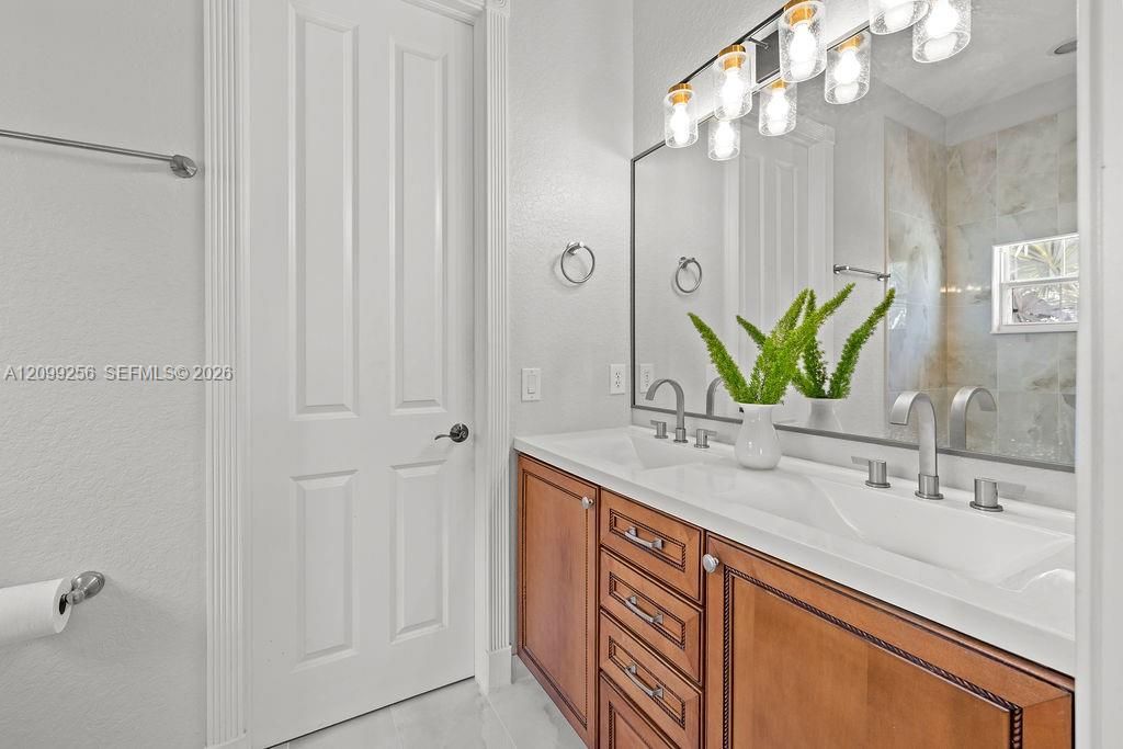 For Sale: $625,000 (4 beds, 3 baths, 3235 Square Feet)