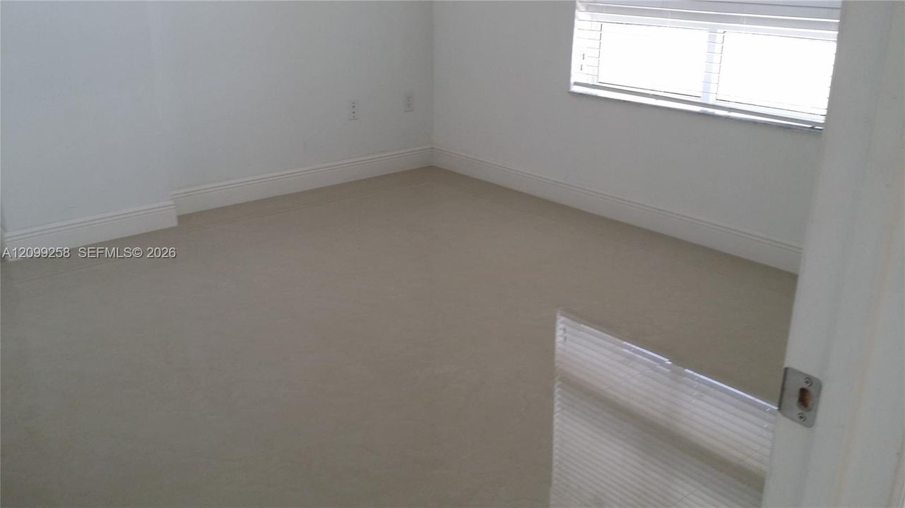 For Rent: $2,475 (1 beds, 1 baths, 759 Square Feet)