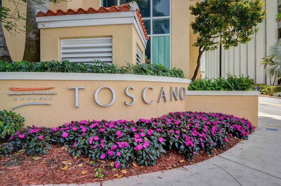 For Rent: $2,475 (1 beds, 1 baths, 759 Square Feet)