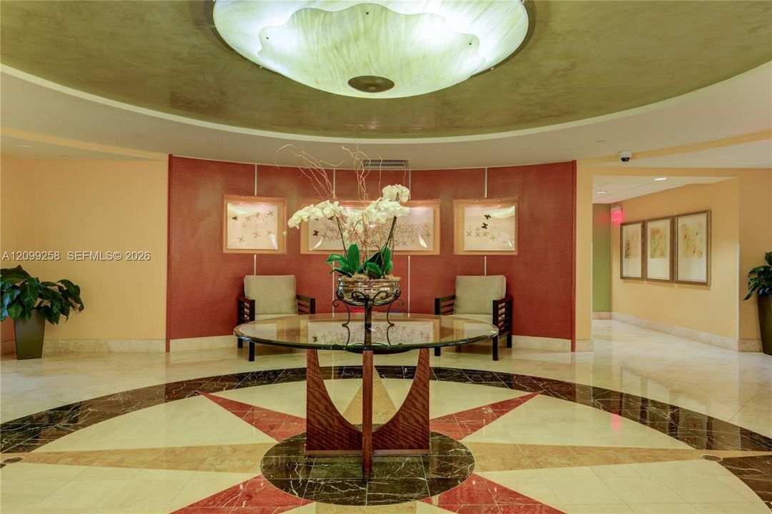 For Rent: $2,475 (1 beds, 1 baths, 759 Square Feet)