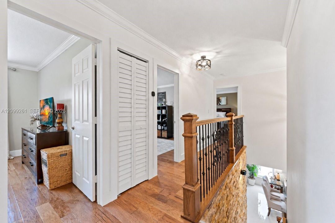 For Sale: $1,099,000 (6 beds, 4 baths, 2420 Square Feet)