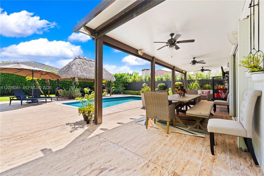 For Sale: $1,099,000 (6 beds, 4 baths, 2420 Square Feet)