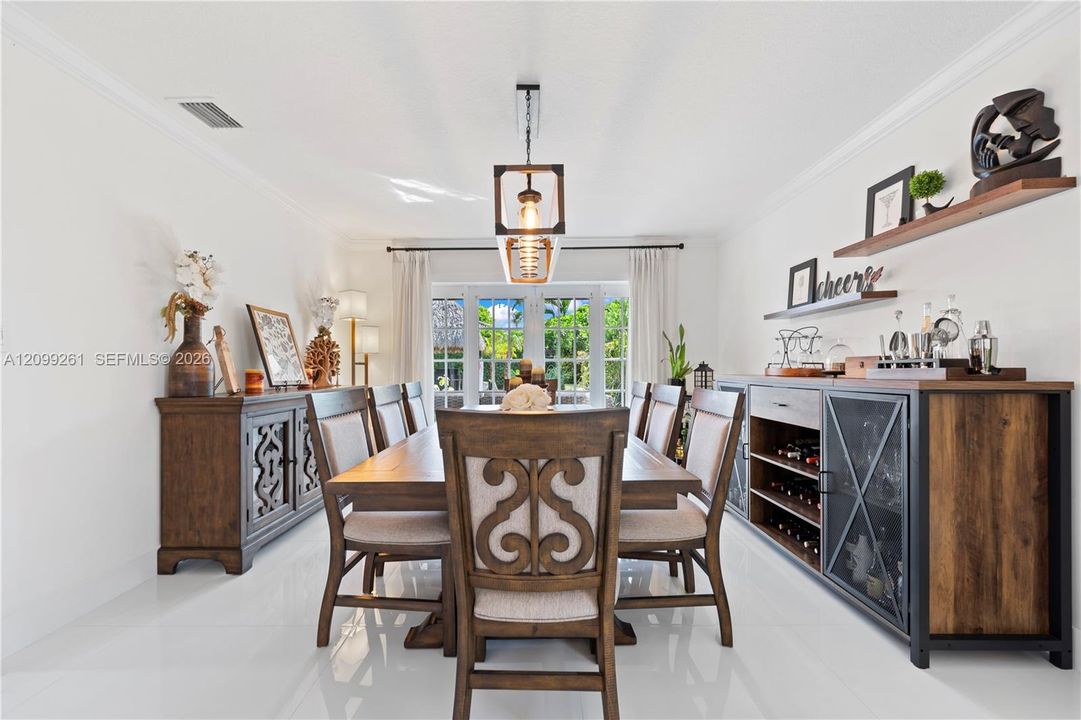 For Sale: $1,099,000 (6 beds, 4 baths, 2420 Square Feet)