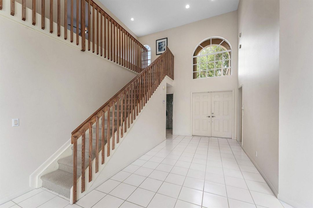 004-23350TorreCircle-BocaRaton-FL-33433-