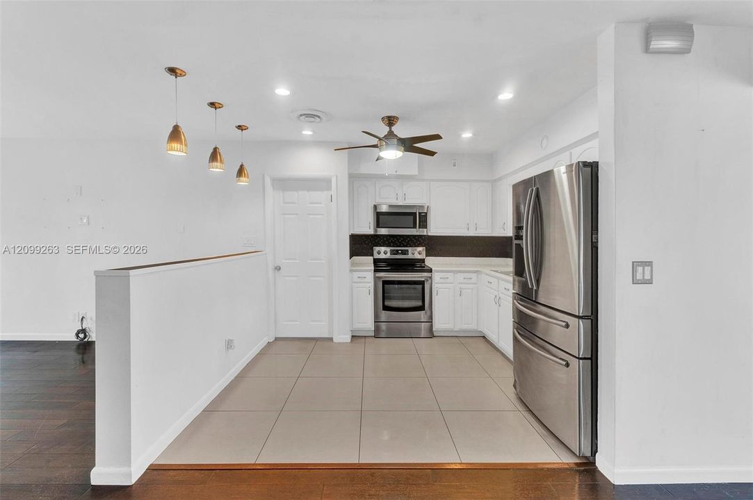 For Sale: $750,000 (3 beds, 2 baths, 1350 Square Feet)
