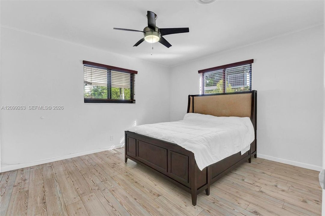 For Sale: $750,000 (3 beds, 2 baths, 1350 Square Feet)