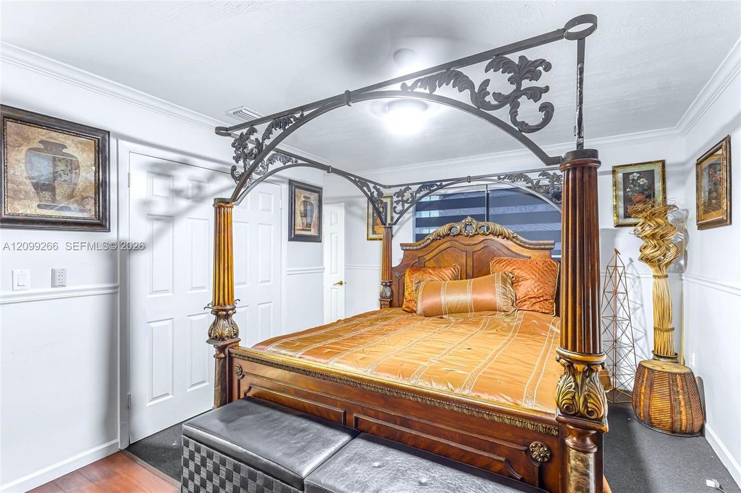 En Venta: $599,999 (3 camas, 2 baños, 1898 Pies cuadrados)