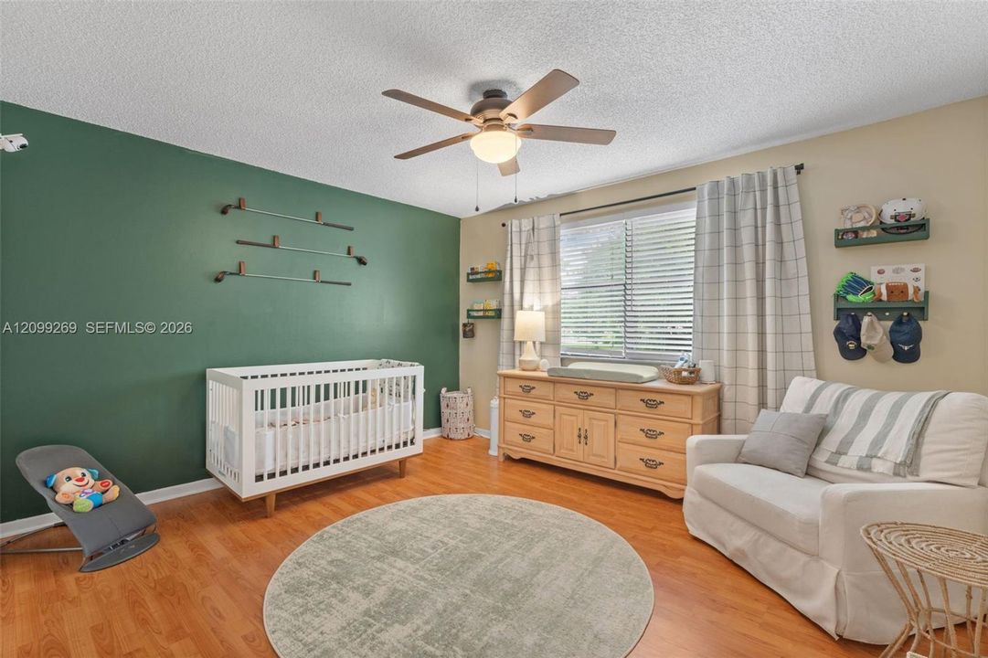 For Sale: $545,000 (3 beds, 2 baths, 1862 Square Feet)