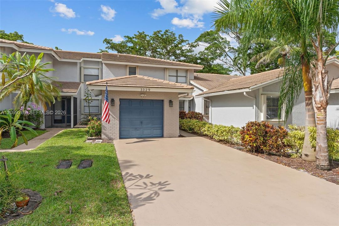 For Sale: $545,000 (3 beds, 2 baths, 1862 Square Feet)