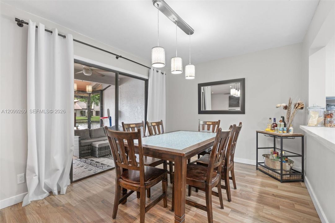 For Sale: $545,000 (3 beds, 2 baths, 1862 Square Feet)