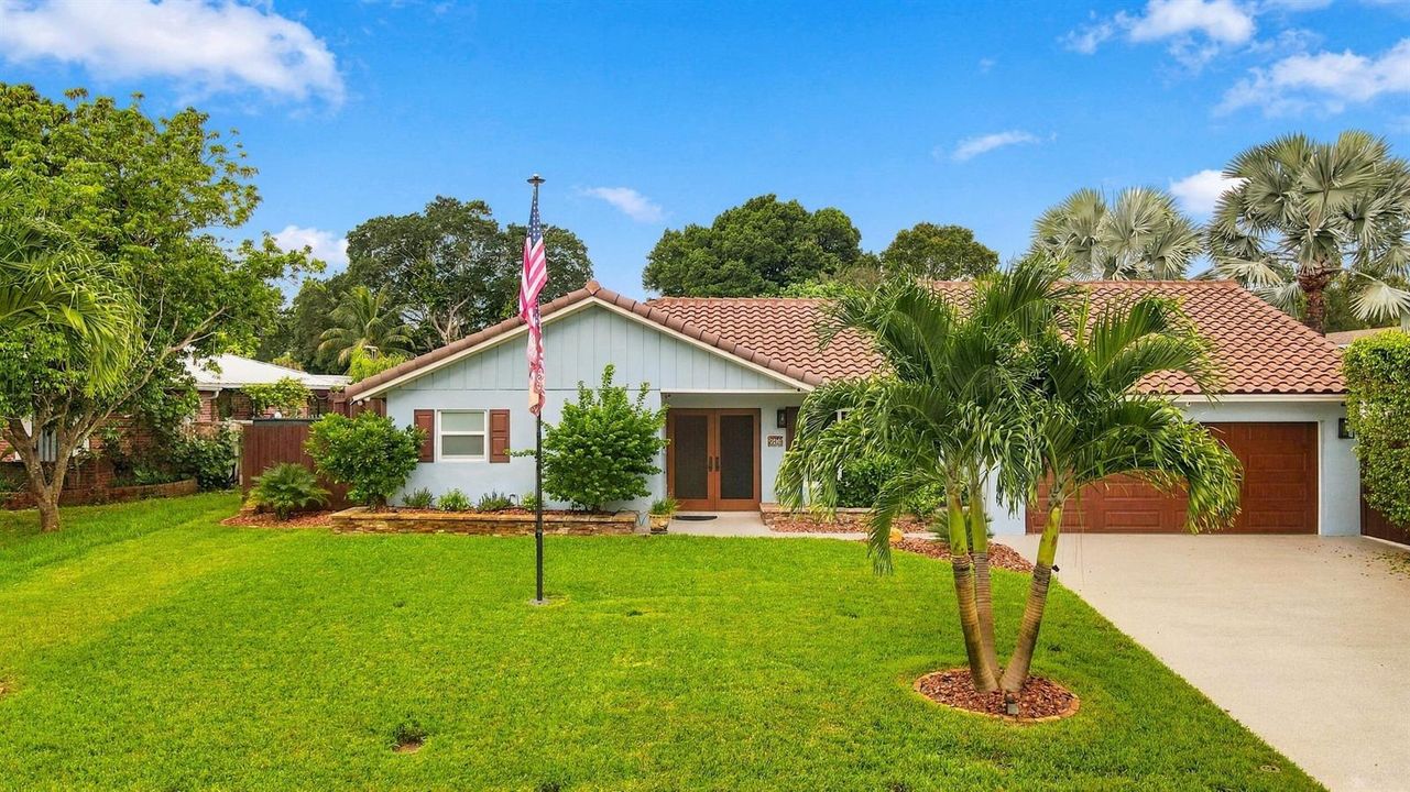 No HOA | 2/3 Acre | Central Delray Beach