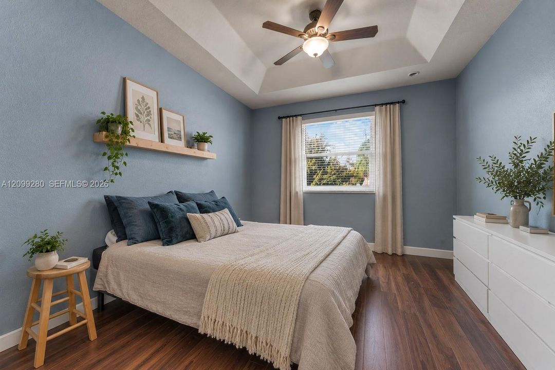 En Venta: $449,900 (3 camas, 2 baños, 1747 Pies cuadrados)
