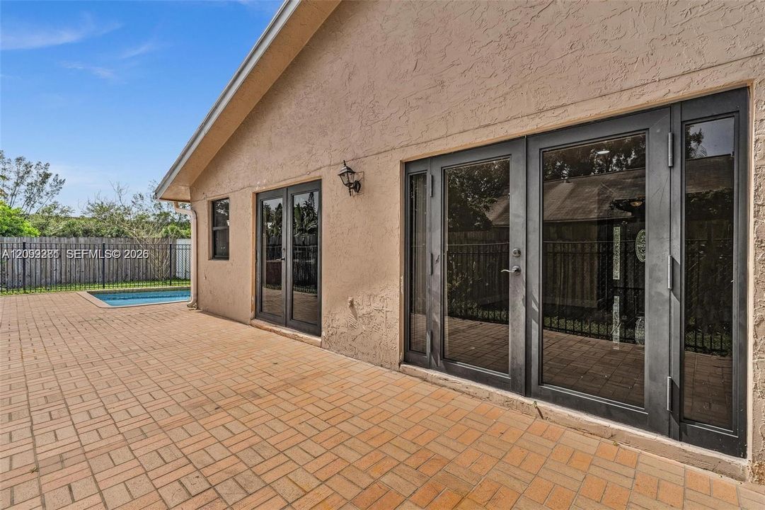 En Renta: $3,700 (3 camas, 3 baños, 1920 Pies cuadrados)