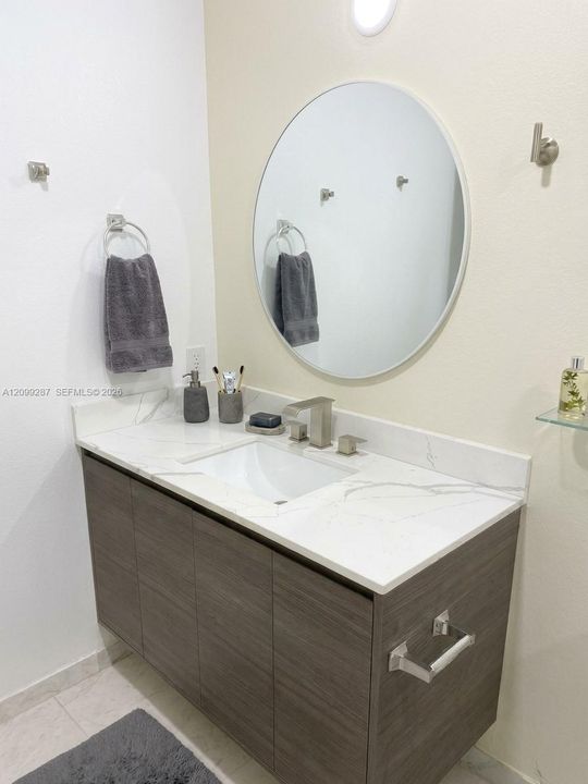 For Rent: $4,400 (2 beds, 2 baths, 1078 Square Feet)