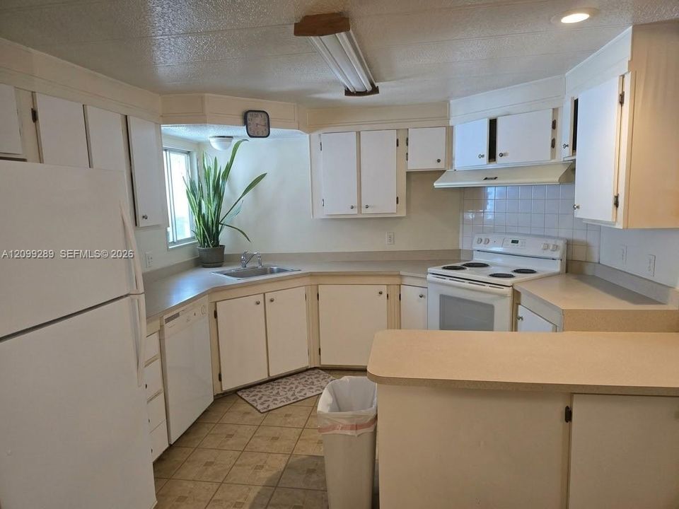 En Venta: $150,000 (2 camas, 2 baños, 1380 Pies cuadrados)