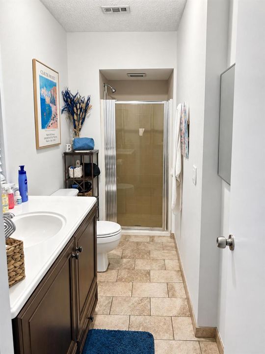 Bathroom2
