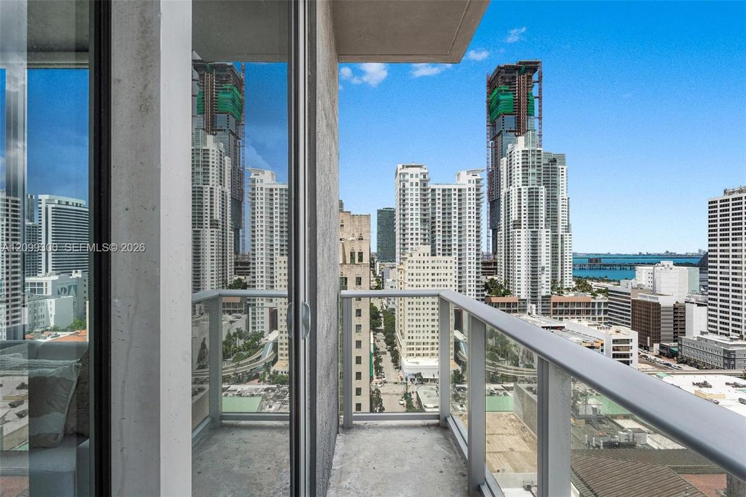 На продажу: $439,500 (2 спален, 1 ванн, 736 Квадратных фут)