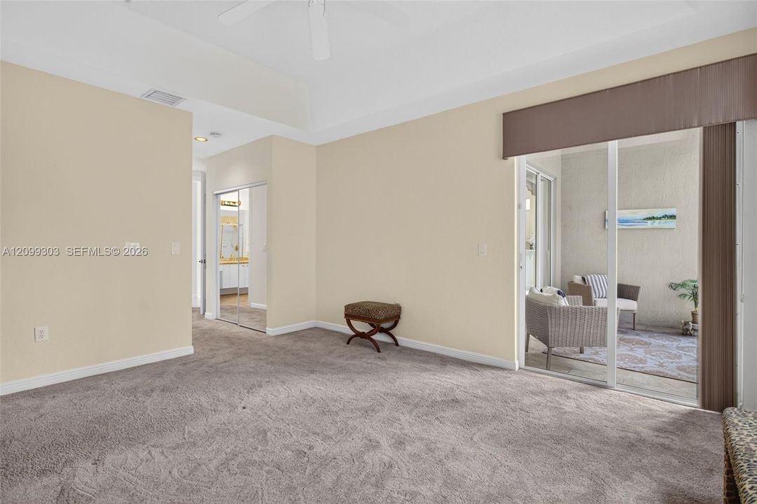 En Venta: $322,900 (2 camas, 2 baños, 1692 Pies cuadrados)