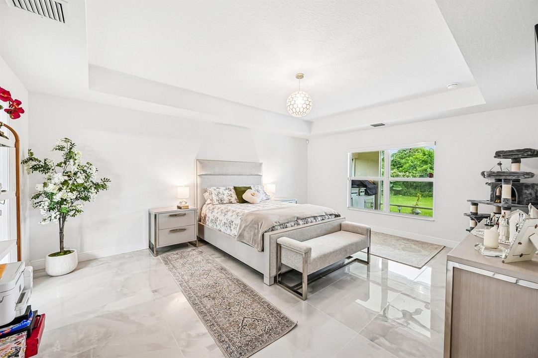 19-web-or-mls-NW Culebra Ave-S1010-019