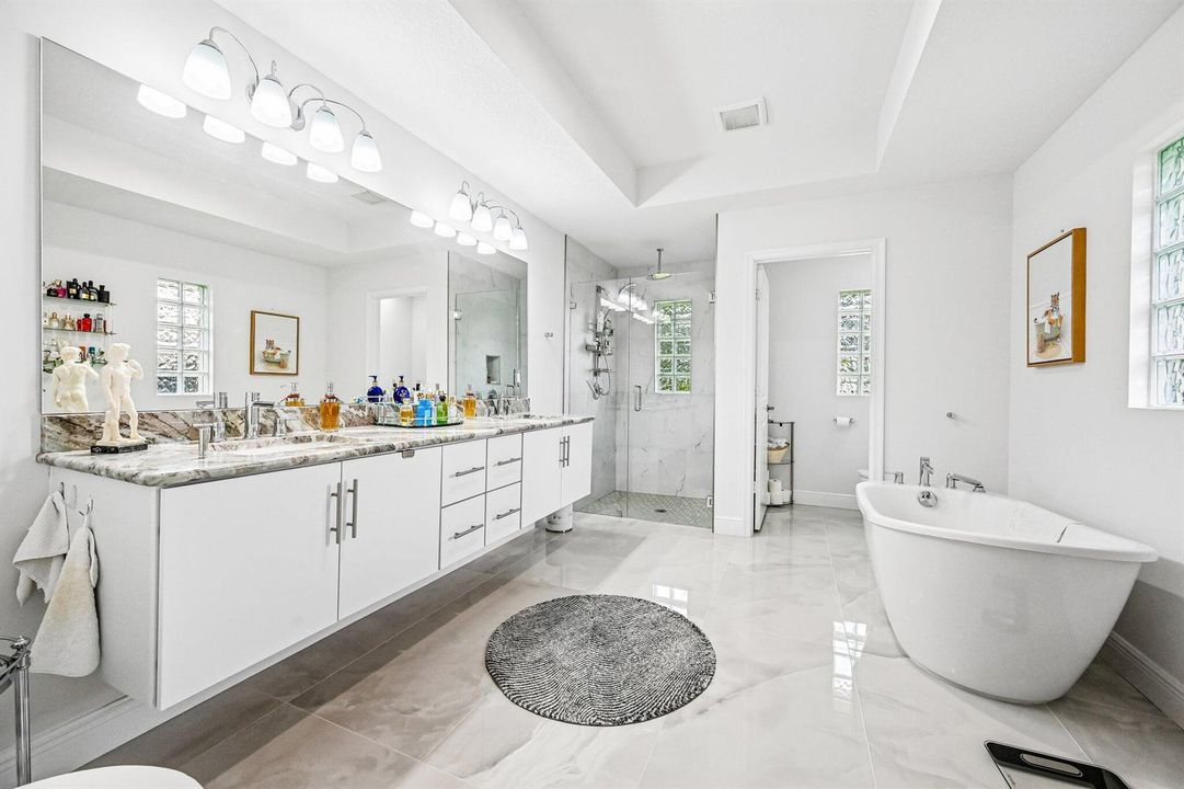 24-web-or-mls-NW Culebra Ave-S1010-024