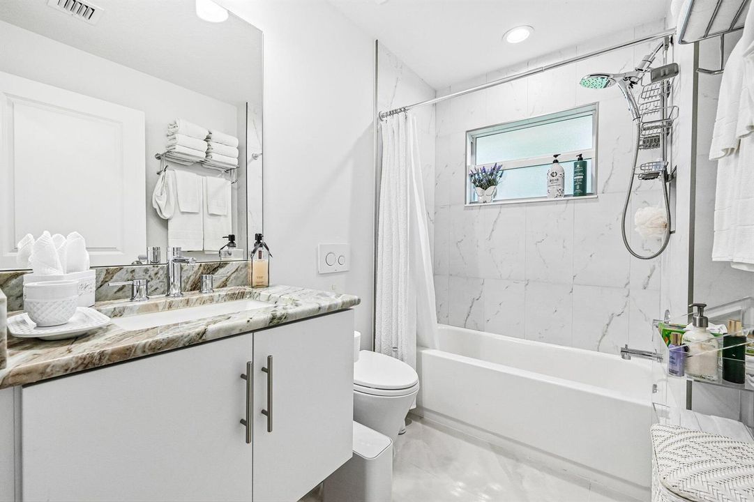 30-web-or-mls-NW Culebra Ave-S1010-030