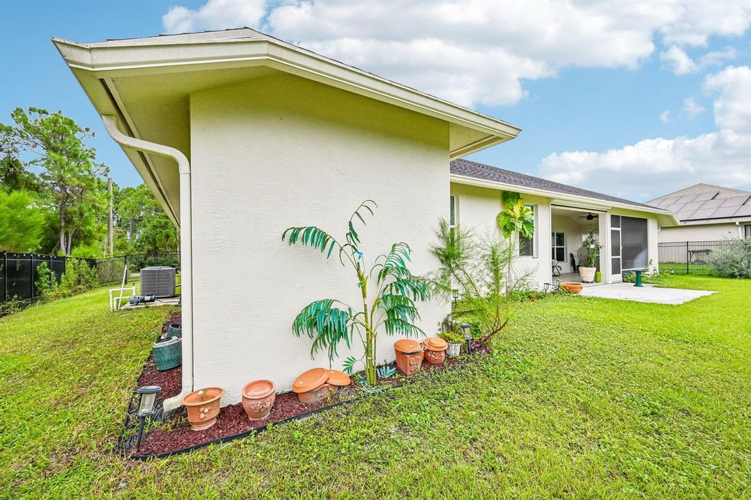 41-web-or-mls-NW Culebra Ave-S1010-041