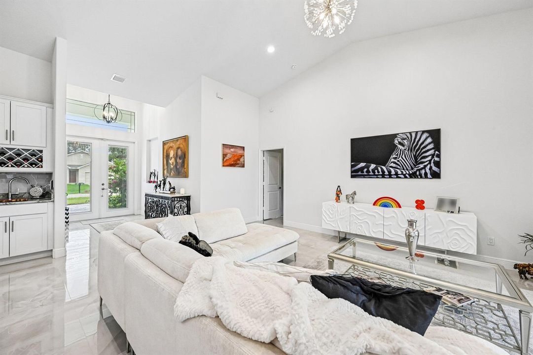 10-web-or-mls-NW Culebra Ave-S1010-010