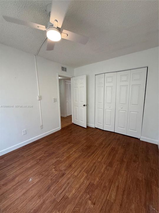 For Rent: $1,800 (2 beds, 2 baths, 800 Square Feet)