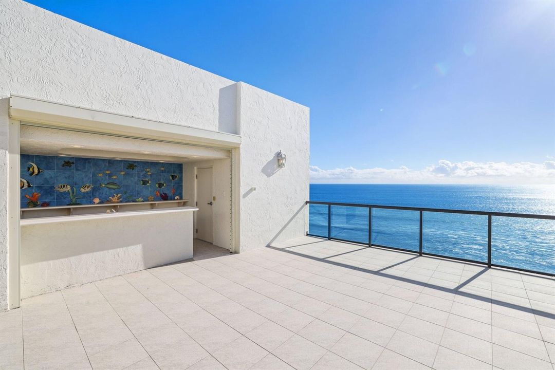 2727 S Ocean Boulevard 1502 - 74.jpg-SMA