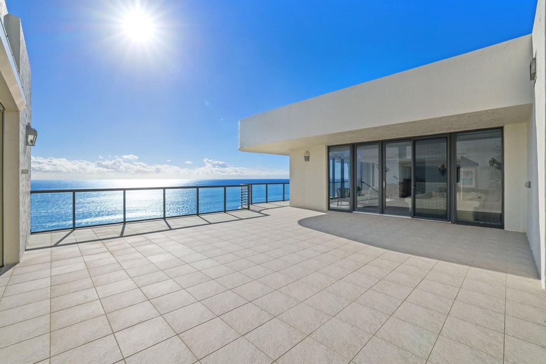 2727 S Ocean Boulevard 1502 - 72.jpg-SMA