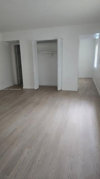 For Rent: $1,400 (0 beds, 1 baths, 14472 Square Feet)