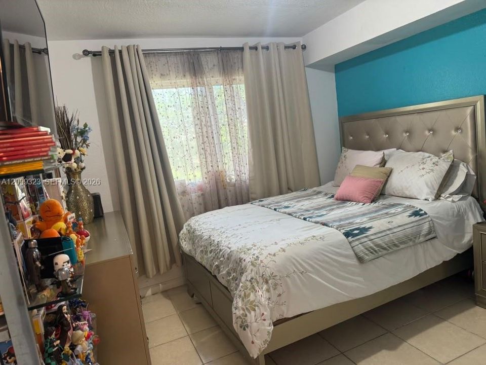 На продажу: $184,000 (3 спален, 2 ванн, 1126 Квадратных фут)