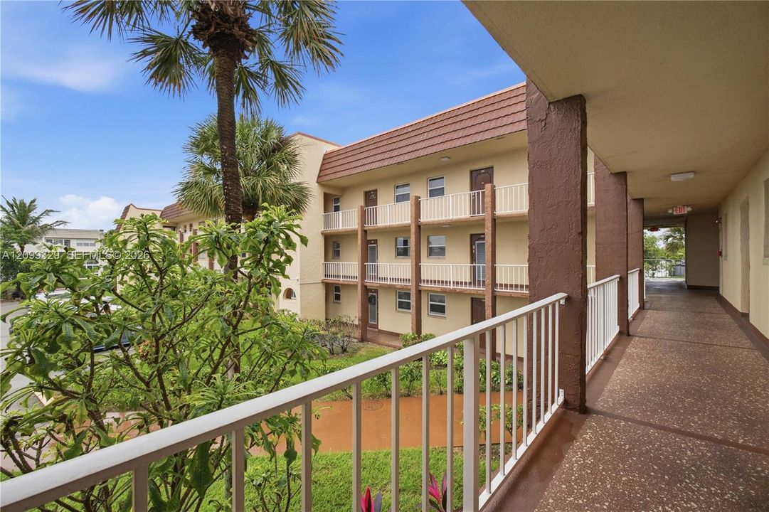 En Venta: $100,000 (2 camas, 2 baños, 850 Pies cuadrados)