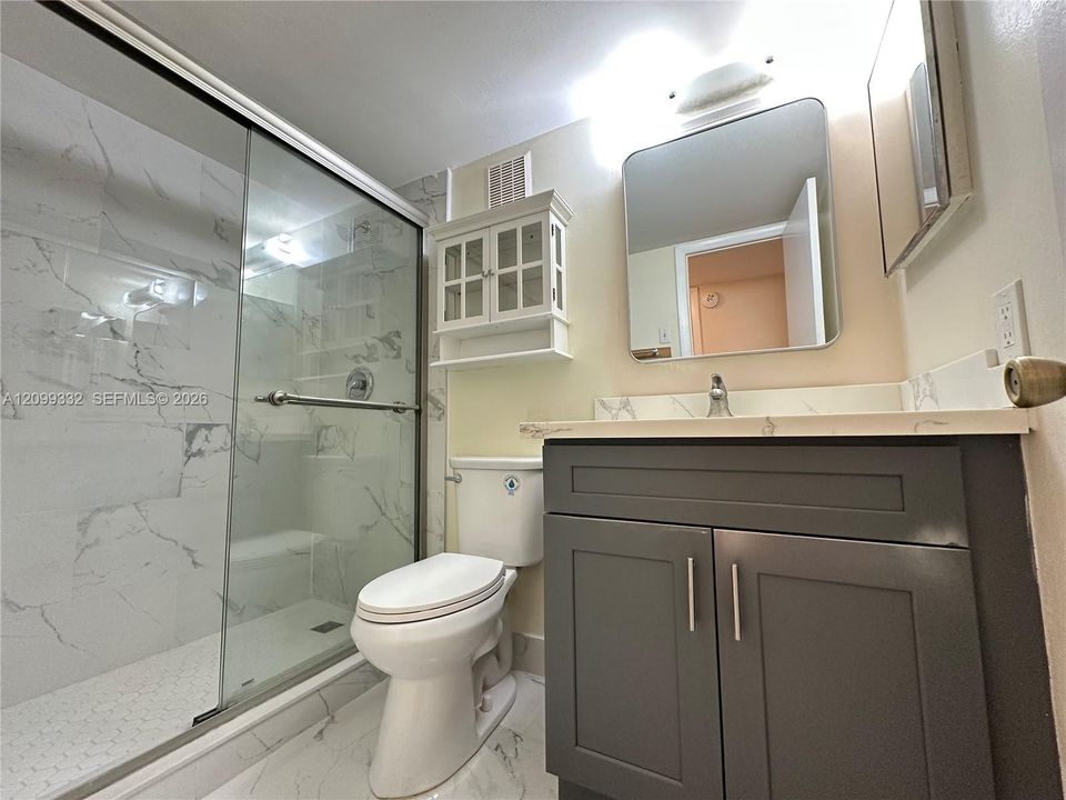 En Renta: $2,400 (2 camas, 2 baños, 1130 Pies cuadrados)