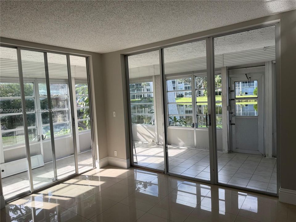 En Renta: $2,400 (3 camas, 2 baños, 1260 Pies cuadrados)